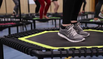 Vrijdag 28 juni: energieke trampoline workout